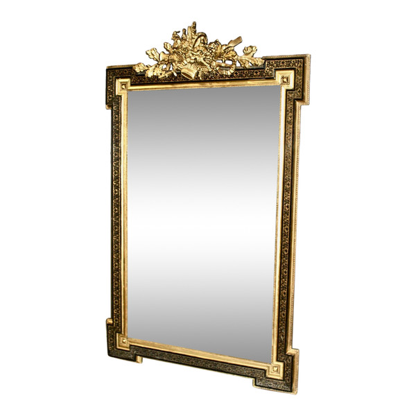 Miroir Napoléon III à Fronton De Panier Fleuri 