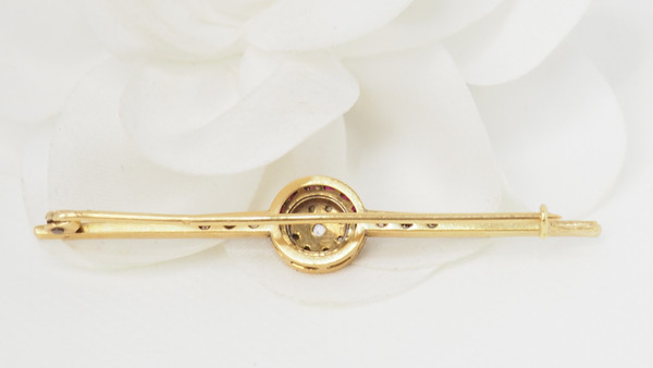 Broche barrette en or jaune rubis et diamants