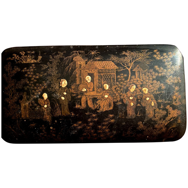 Black boiled cardboard tea box finely decorated with animated scenes in gold with two zinc compartments from the Napoleon III period