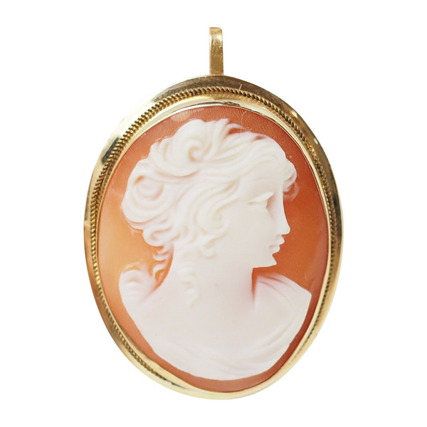 Antique brooch pendant in yellow gold and cameo