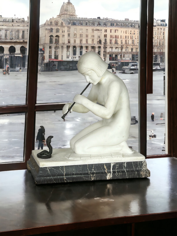 GUGLIELMO PUGI" SCULPTURE IN WHITE ART DECO MARBLE (SNAKE CHARMER)