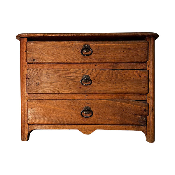 Dressoir mignon 1700