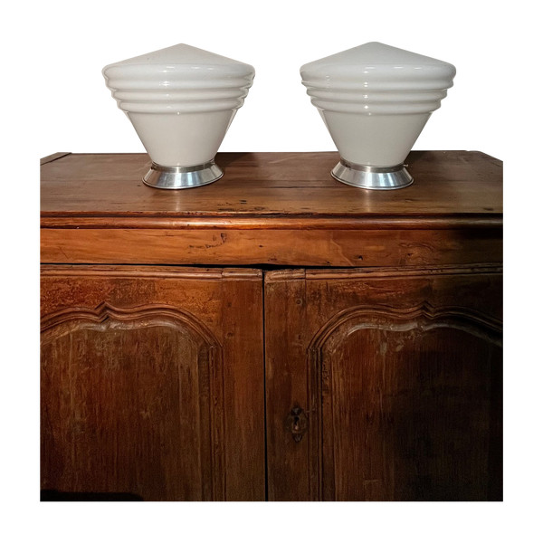 Pair of lamps 1900