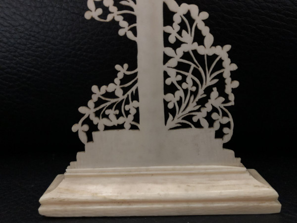 Calvary In Ivory Dieppois Work Around 1900