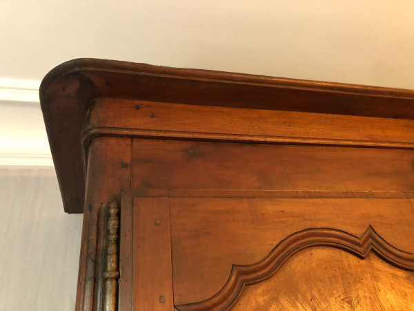 Ancien Buffet Louis XV En 2 Corps Noyer 19ème