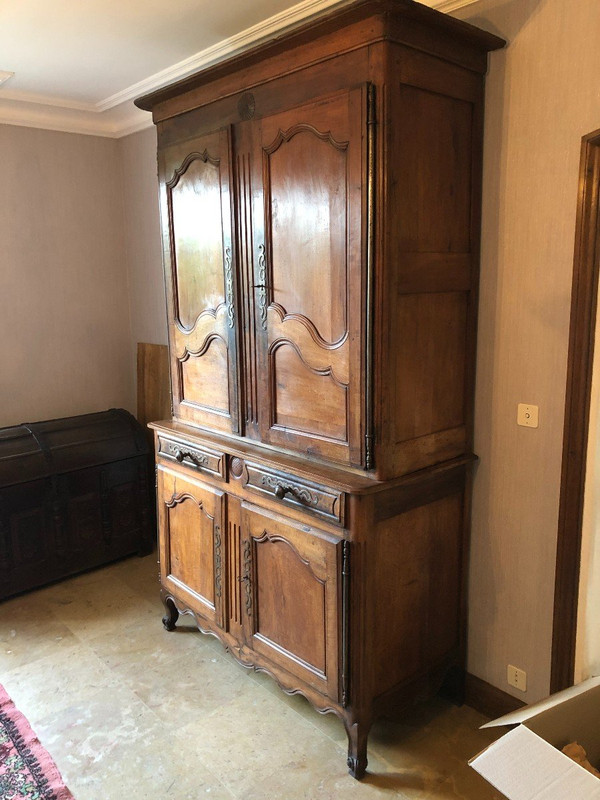 Ancien Buffet Louis XV En 2 Corps Noyer 19ème
