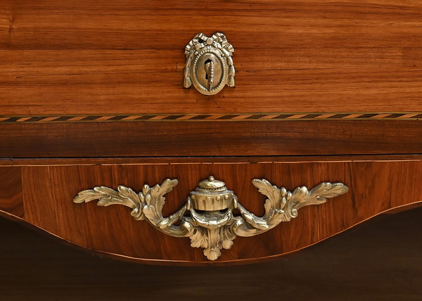 Importante Commode Écritoire en Bois précieux, époque Louis XVI – XVIIIe