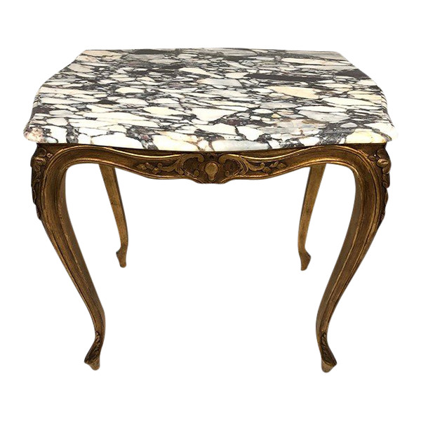 Petite table de style Louis XV en bois doré et plateau de marbre