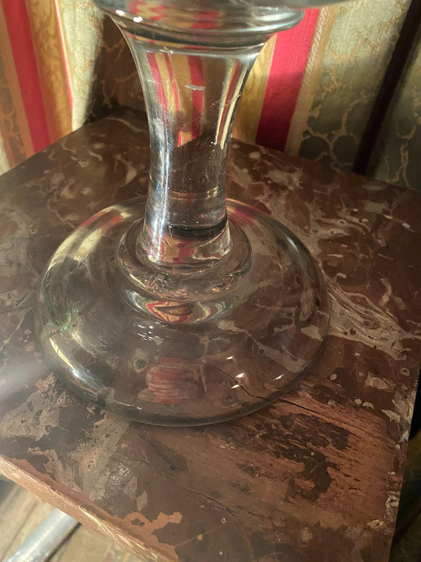 Very large leech jar on shower stand in blown glass from the 18th century south of France