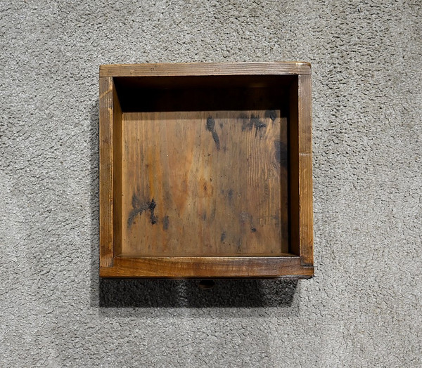Piccolo comodino in noce - Fine XIX secolo