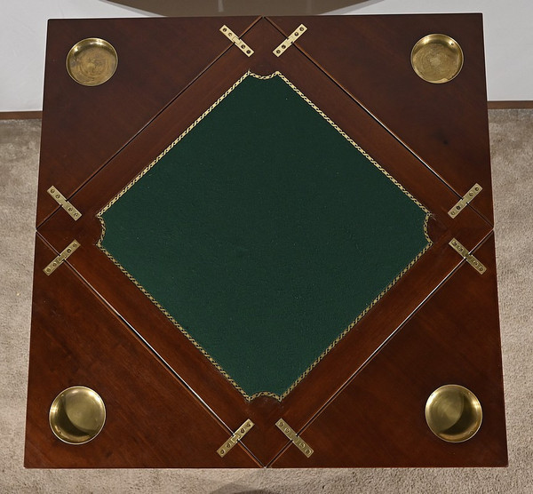 Tavolo da gioco Mouchoir in mogano, stile Luigi XVI, periodo Napoleone III - Metà del XIX secolo