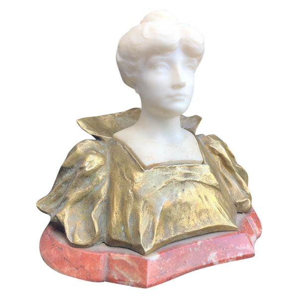 Busto femminile Art Nouveau in bronzo dorato e marmo