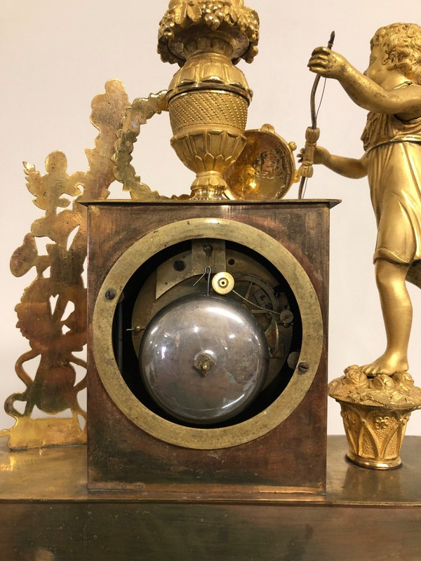 Pendule En Bronze Doré époque Empire Restauration