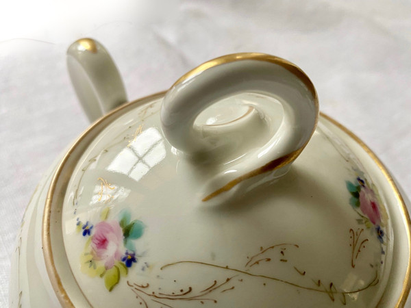 Porcelain coffee set