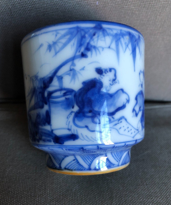 Pinseltopf – Kalligraphie – Blaues und weißes vietnamesisches Porzellan, 19. Jahrhundert