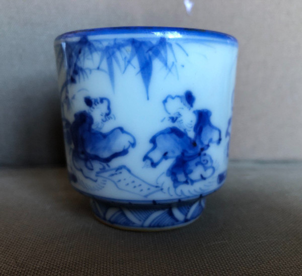 Pinseltopf – Kalligraphie – Blaues und weißes vietnamesisches Porzellan, 19. Jahrhundert