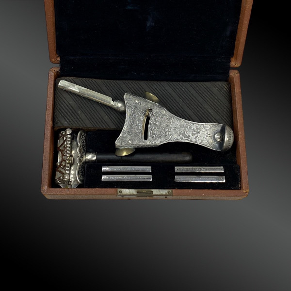 STAR KAMPFE BROS Hand Razor Set - USA, New-York - Circa 1900