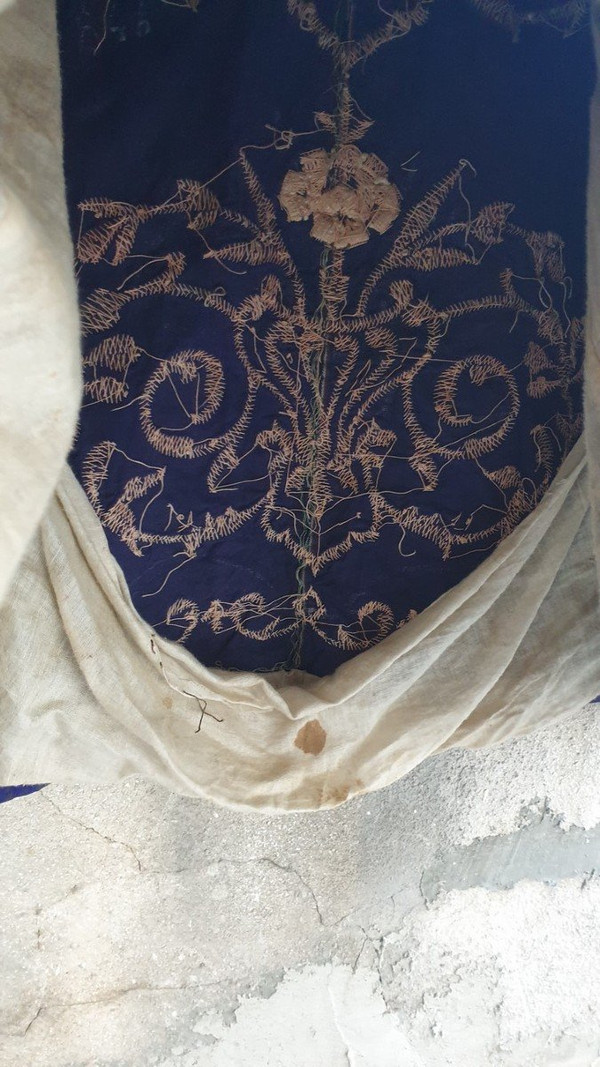 Caftan Oriental Bleu Avec Broderie De Fils d'Argent, XIXème Siècle
