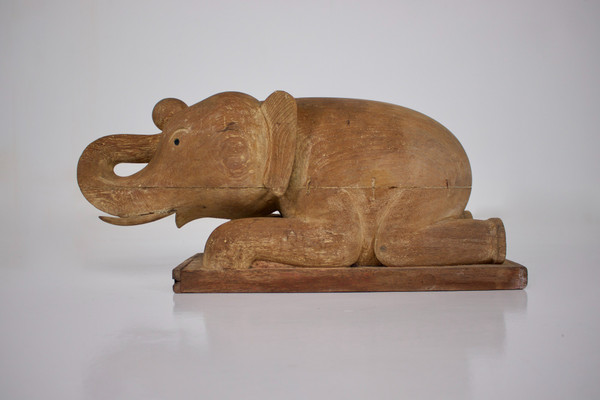 Elefante intagliato, Birmania
