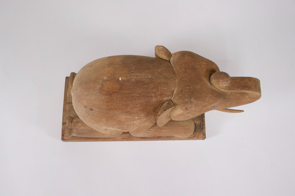 Elefante intagliato, Birmania
