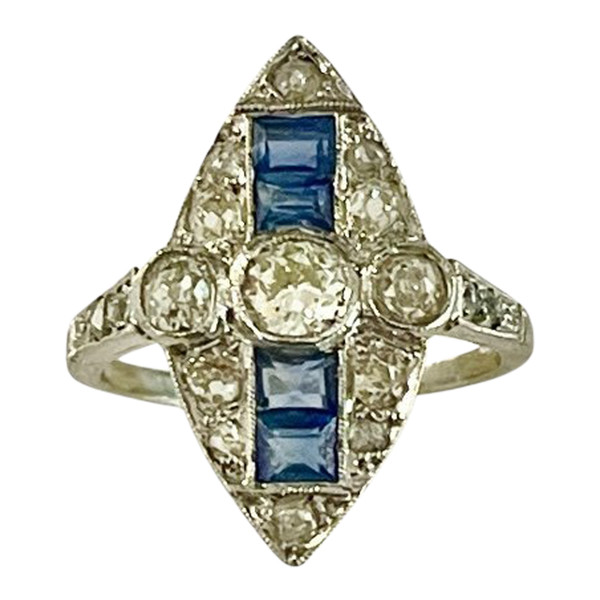 Bague Marquise En Platine, Diamants Et Saphirs