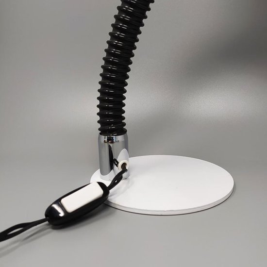 Stunning white Eyeball table lamp from the 1970s by Reggiani.