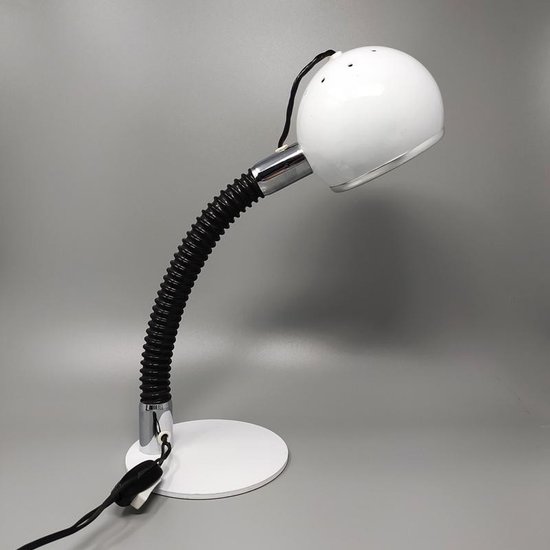 Stunning white Eyeball table lamp from the 1970s by Reggiani.