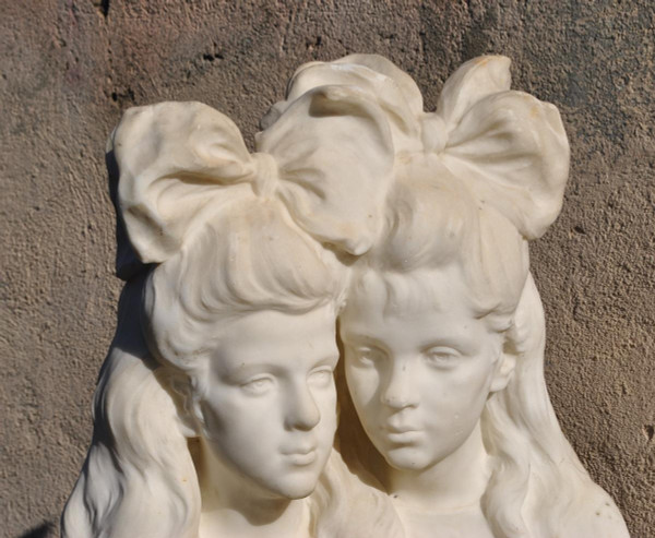 *Offre spéciale *Busti di giovani donne, marmo di Carrara, fine XIX secolo