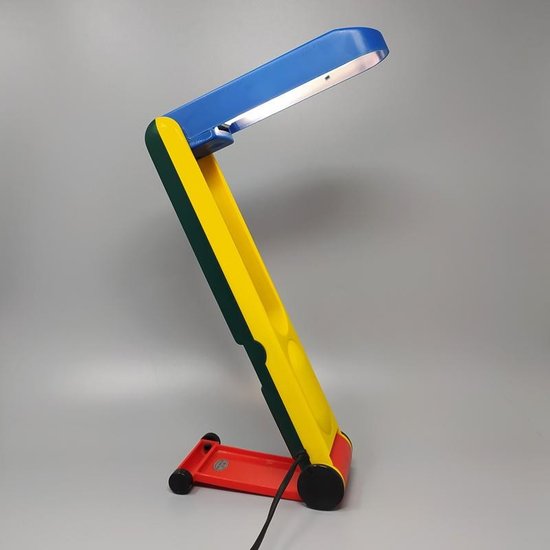 Superb table lamp from the 1980s by Benetton