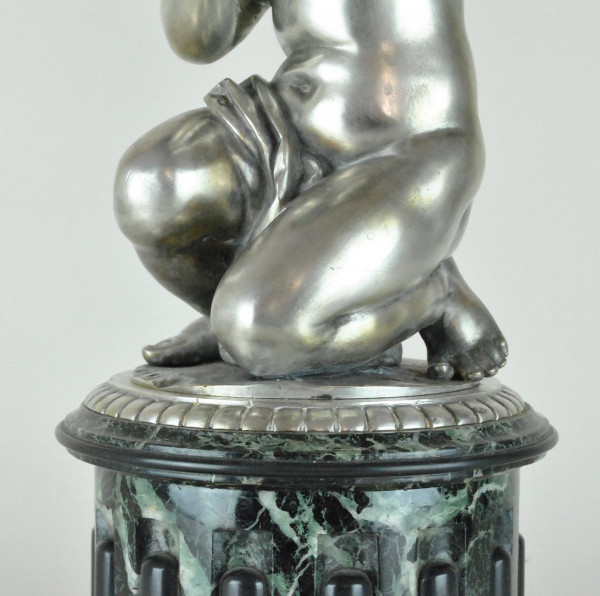 Coppa In Marmo E Putto In Bronzo Argentato, XIX Secolo