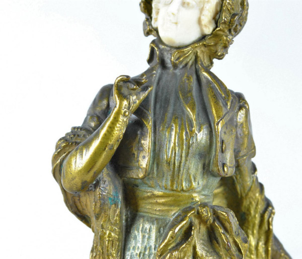 *Offre spéciale *Marquet, Chryselephantine élégante Jeune Femme, Signée, Fin 19ème Siècle