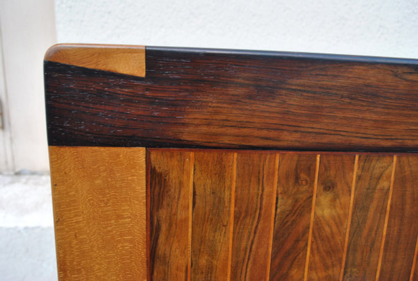 Tavolo "Campanino" in legno esotico intarsiato, firmato, XIX secolo