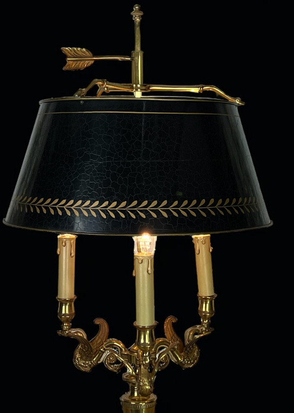 LAMPE BOUILLOTTE ANCIENNE EN BRONZE DORÉ A DECOR DE CYGNES / ABAT JOUR EN TÔLE