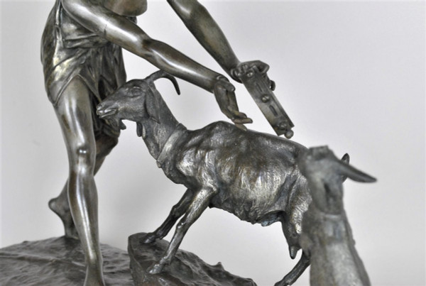 *Offre spéciale*Drouot, Large Orientalist Bronze Woman with Goat, Late 19th Century