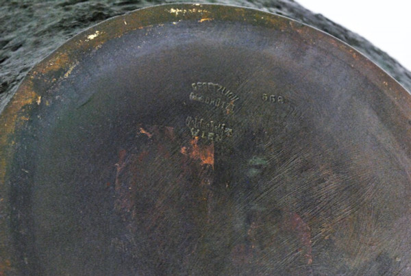 Goldscheider, Grande Vaso in Terracotta con Carattere Orientale seduto, XIX Secolo