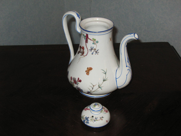 Coffee pot in fine Bordeaux earthenware, Nella decor with bird and flowers, Jules Vieillard period