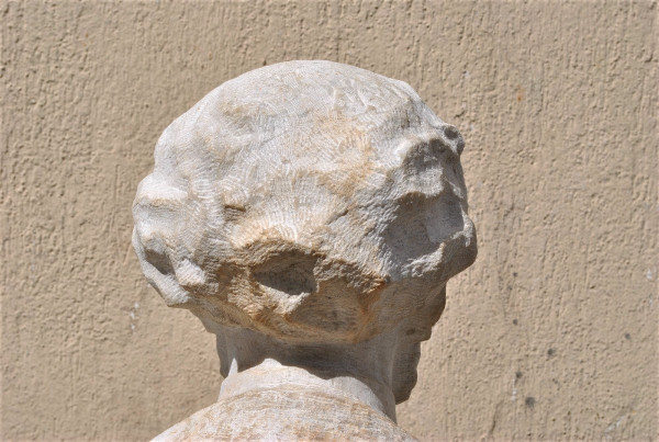 *Offre spéciale *Busto in marmo di gentiluomo con baffi, XIX secolo