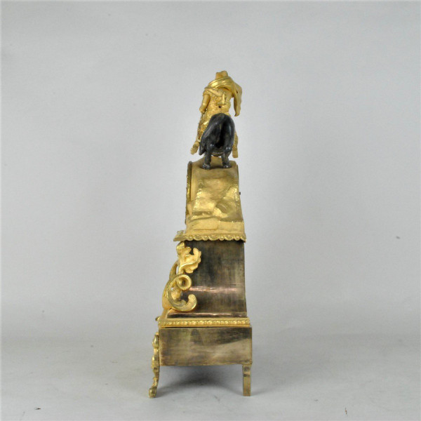 Napoleon crossing the Alps, gilded bronze pendulum, 19th century
