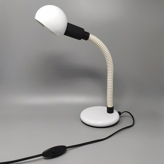 Superbe lampe de table blanche de l'ère spatiale des années 1970