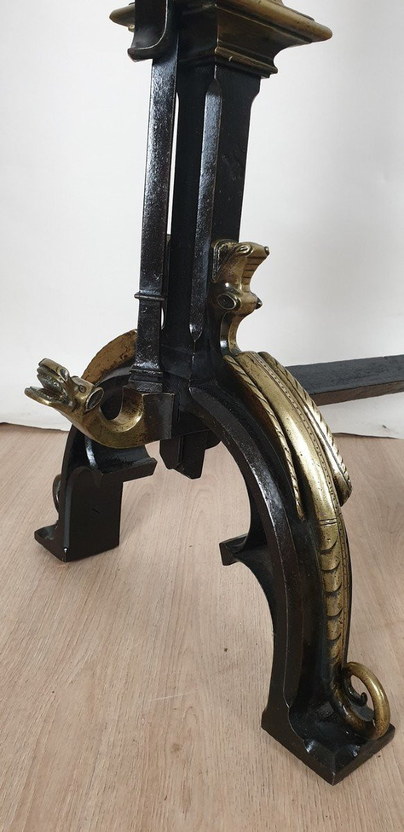 Paire De Chenets En Bronze Et Fer, Style Gothique, XIXème Siècle