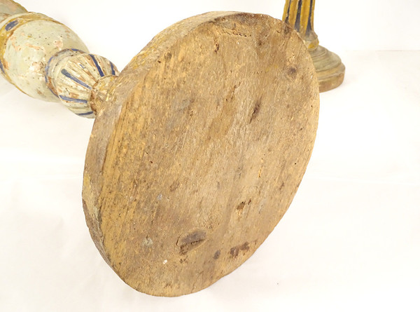 Paire grands pique-cierges bois sculpté polychrome bougeoirs XVIè XVIIème