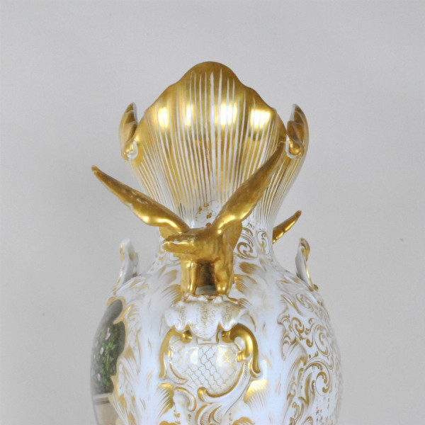Grande vaso da sposa in porcellana, metà del XIX secolo