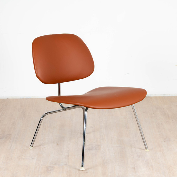 LCM leather low chair by Ray and Charles Eames circa 1960