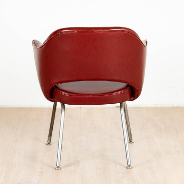 Poltrona "Conference" di Eero Saarinen per Knoll international, 1957