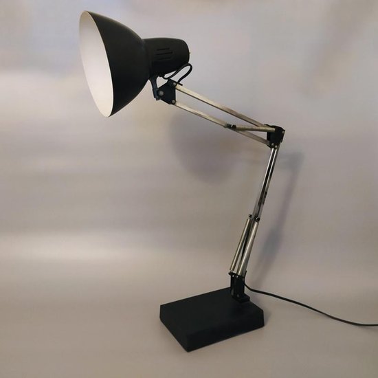 Stupenda lampada da tavolo nera da architetto degli anni '70 di Arteluce