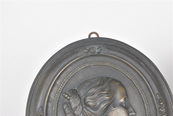 Napoleone III e Eugenia, Coppia di medaglioni in bronzo, XIX secolo