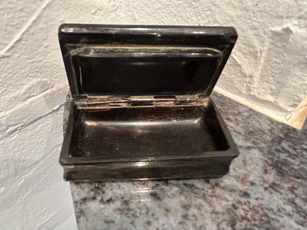 Freemasonry, freemason - Masonic Snuffbox In Horn 19th.