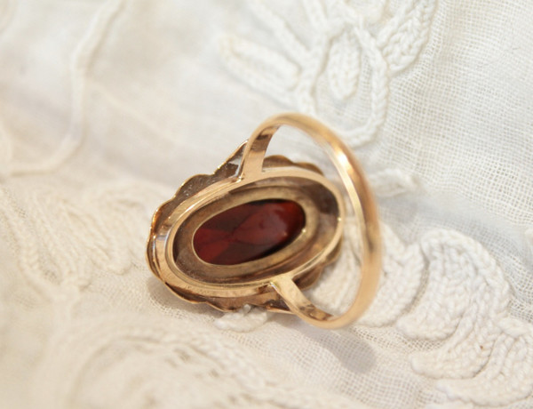 Anello marquise in oro giallo e granato misura dito 54