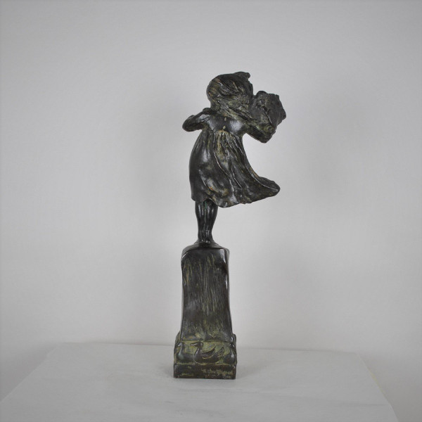 Robin Shippard, Bambina con cucciolo, firmato in bronzo e datato 1901