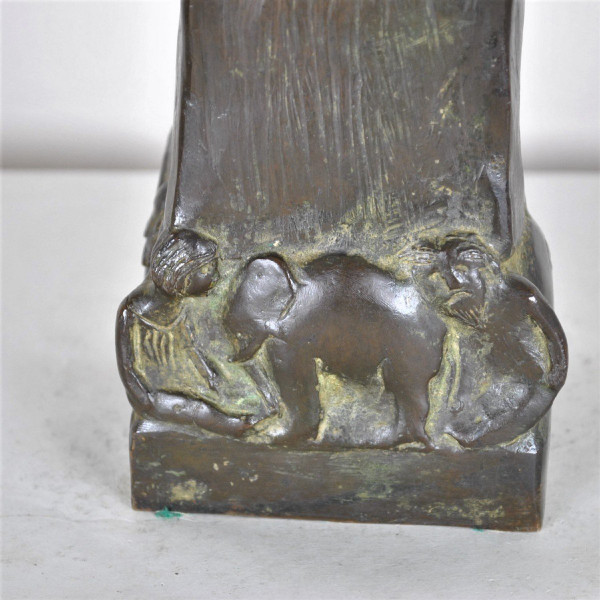 Robin Shippard, Bambina con cucciolo, firmato in bronzo e datato 1901